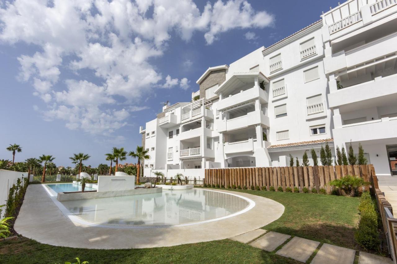 Homity Holidays - Playa Granada - Marina Golf Мотриль Экстерьер фото
