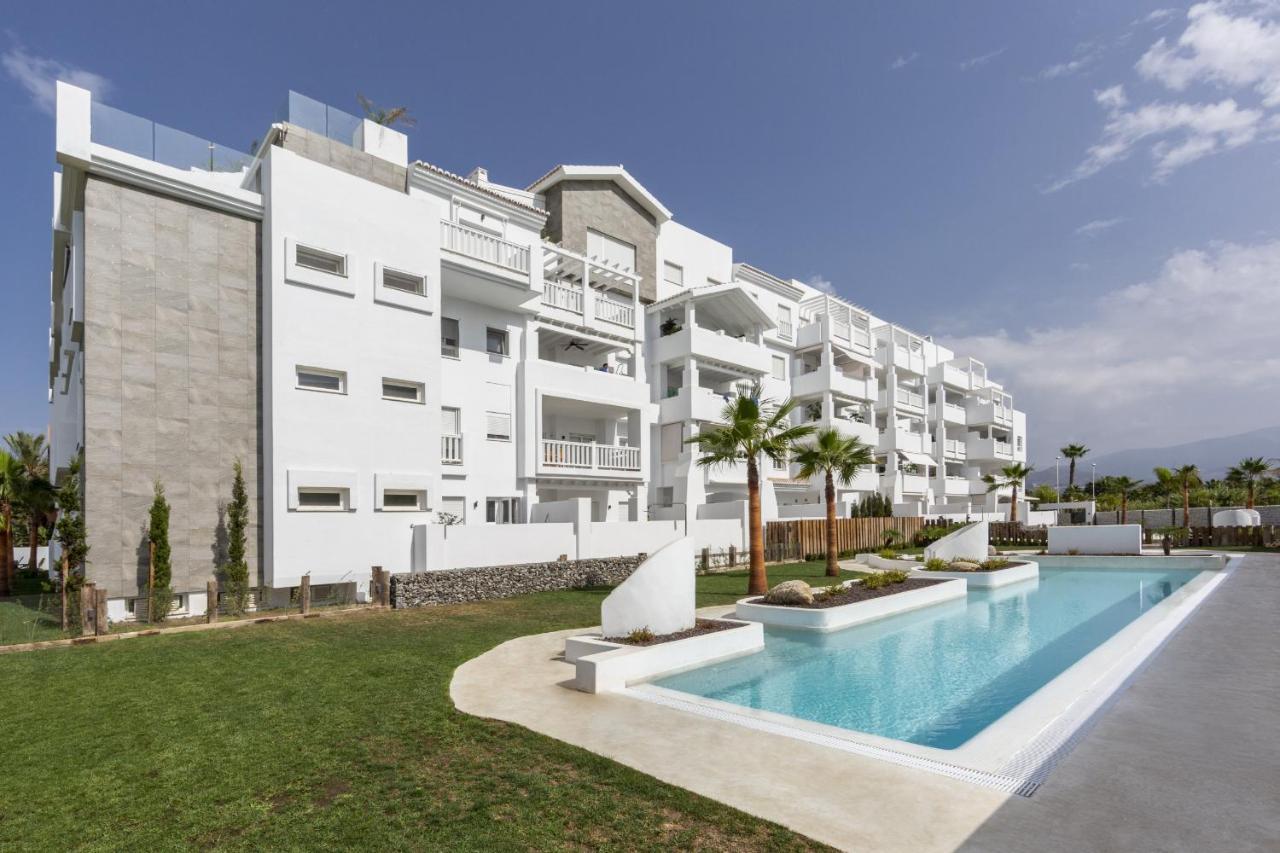 Homity Holidays - Playa Granada - Marina Golf Мотриль Экстерьер фото