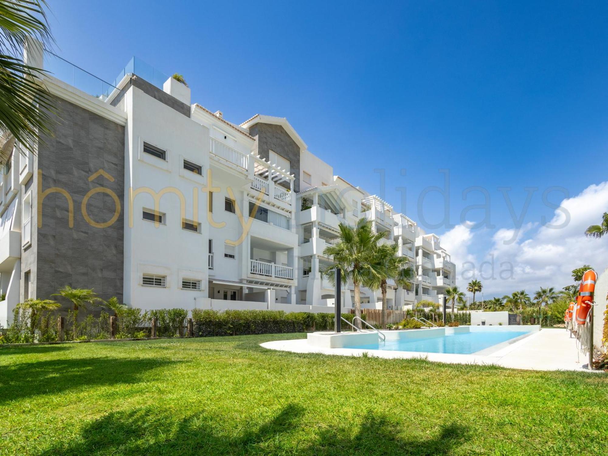 Homity Holidays - Playa Granada - Marina Golf Мотриль Экстерьер фото